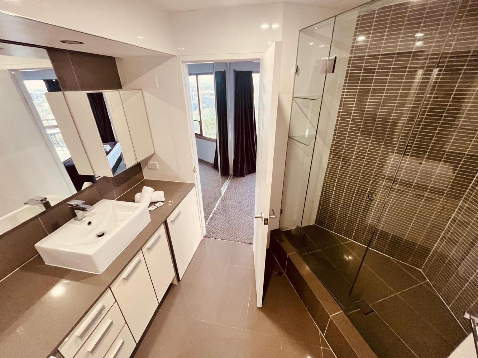 Erika'S Holiday Apartment Гоулд Коуст Екстериор снимка